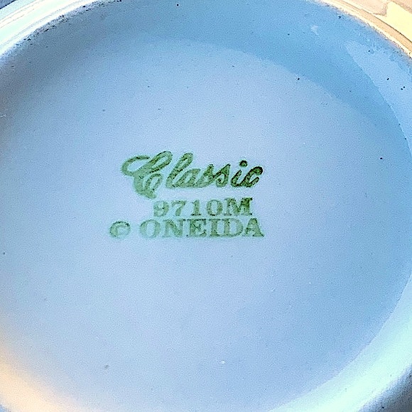 ONEIDA AUTUMN ORCHARD DESSERT FRUIT APPETIZER BOWL VINTAGE - Picture 9 of 9